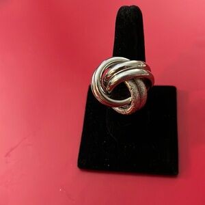 Silvertone knot ring
